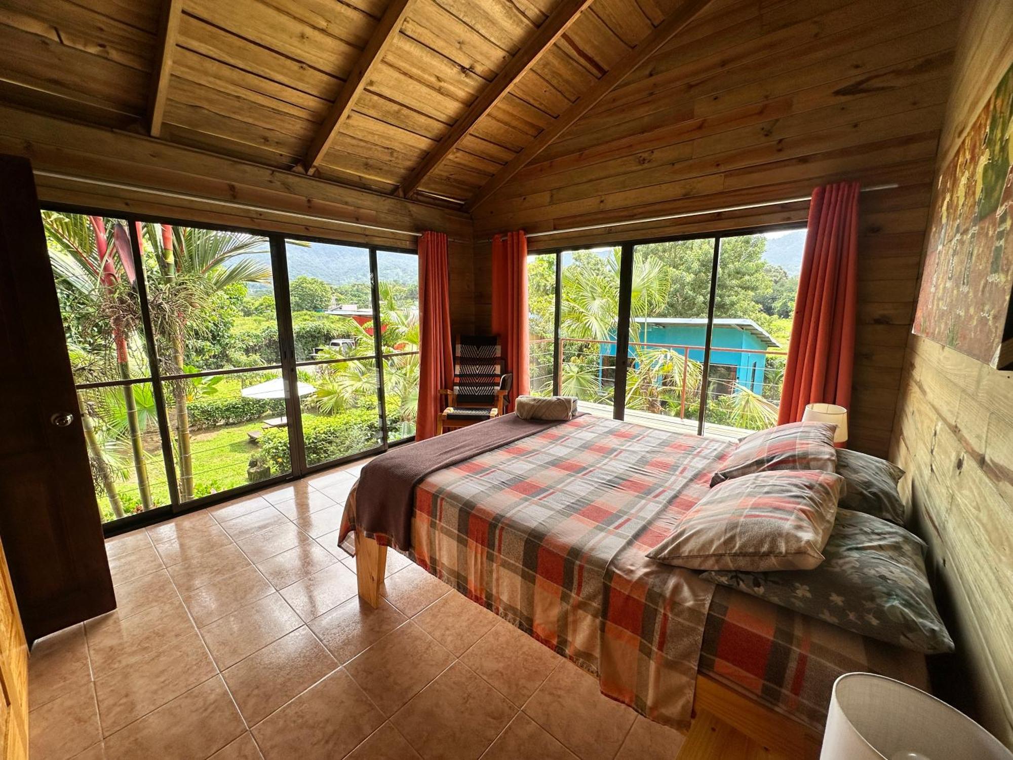 Uvita Oasis Retreat With Villa Cabins And Apartment Exterior photo