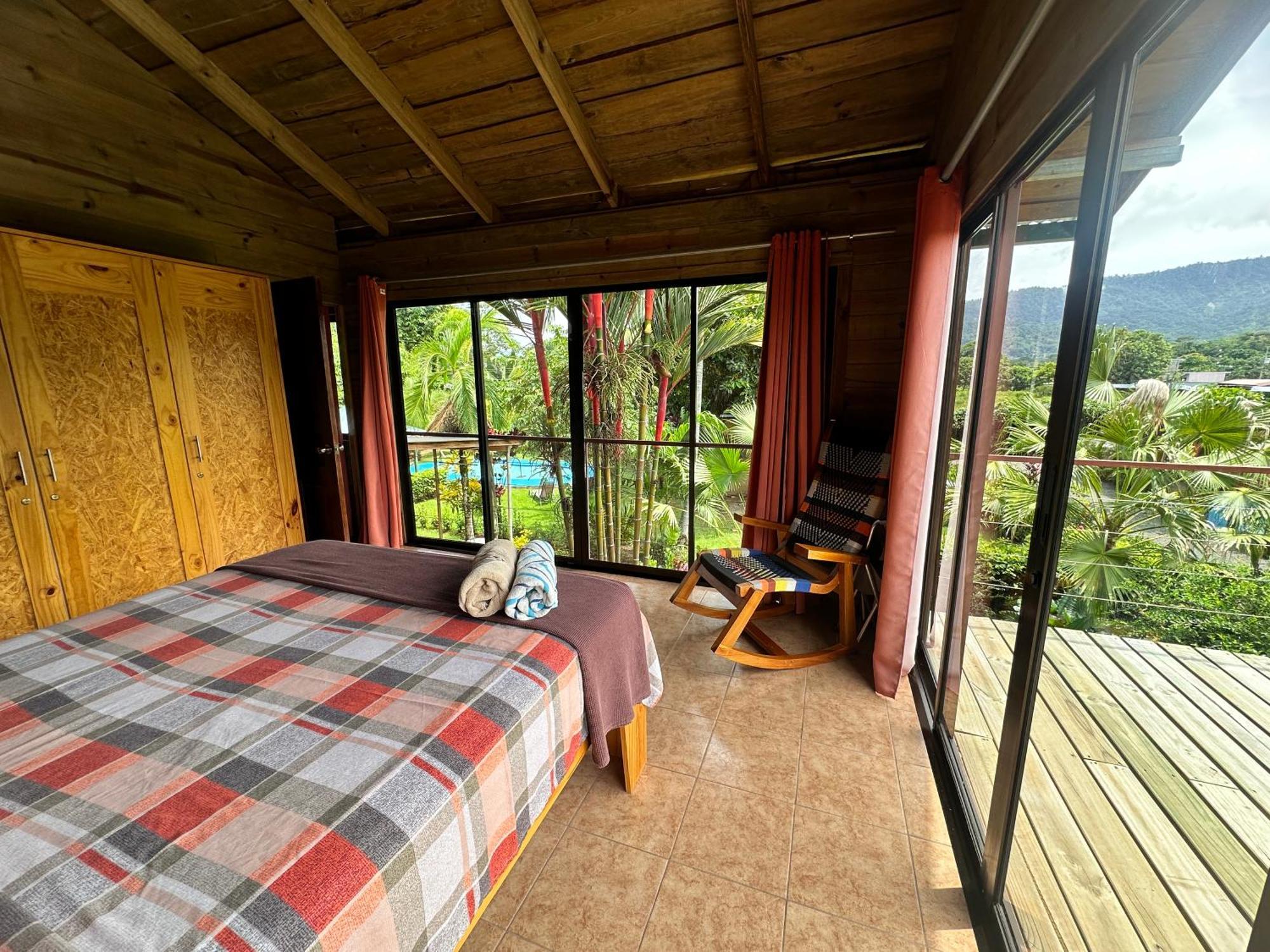 Uvita Oasis Retreat With Villa Cabins And Apartment Exterior photo